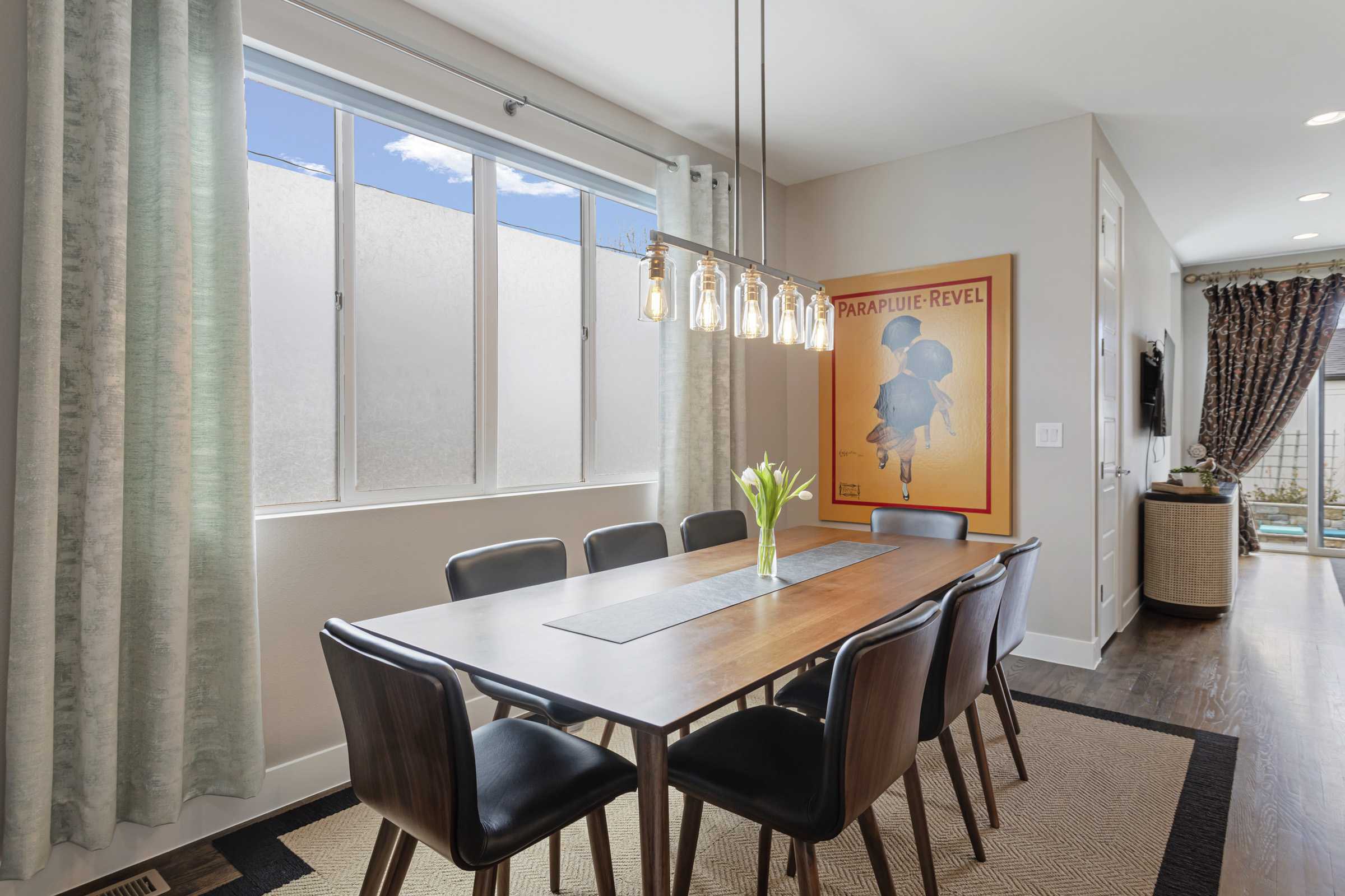 Temporary housing Denver kitchen